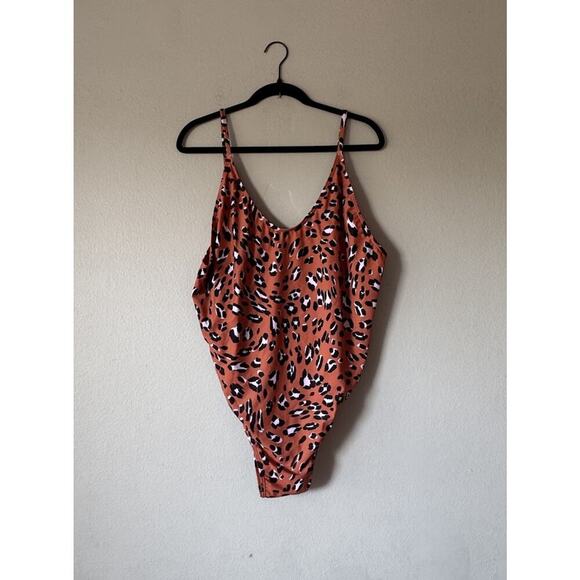 Fabletics Swimsuit Plus Size 3X Sexy Noa Leopard Print Low Back High Cut Swim - Picture 1 of 6